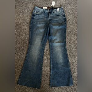 NWT Size 16W (x 33”) Women's Flared Judy Blue Jeans